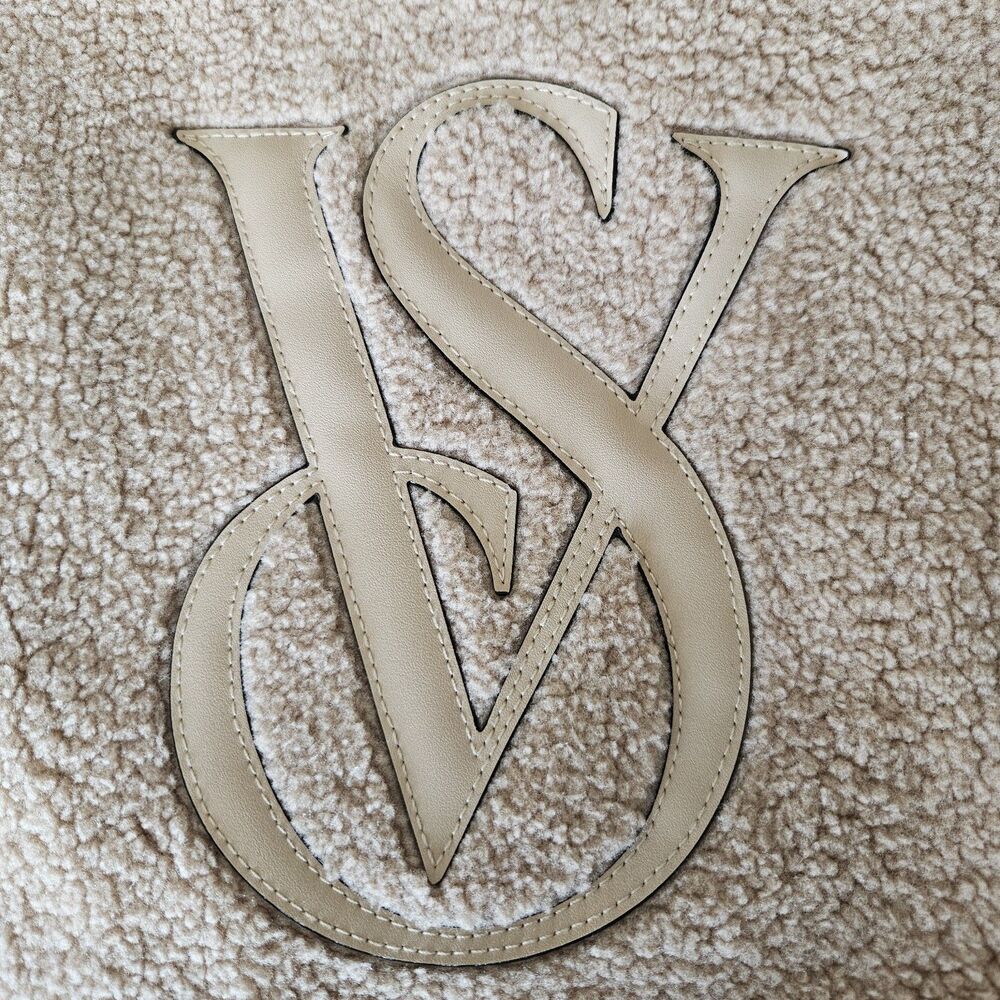 Victoria's Secret Plush Fleece Beige Tote Bag Sherpa Fluffy - Picture 5 of 10